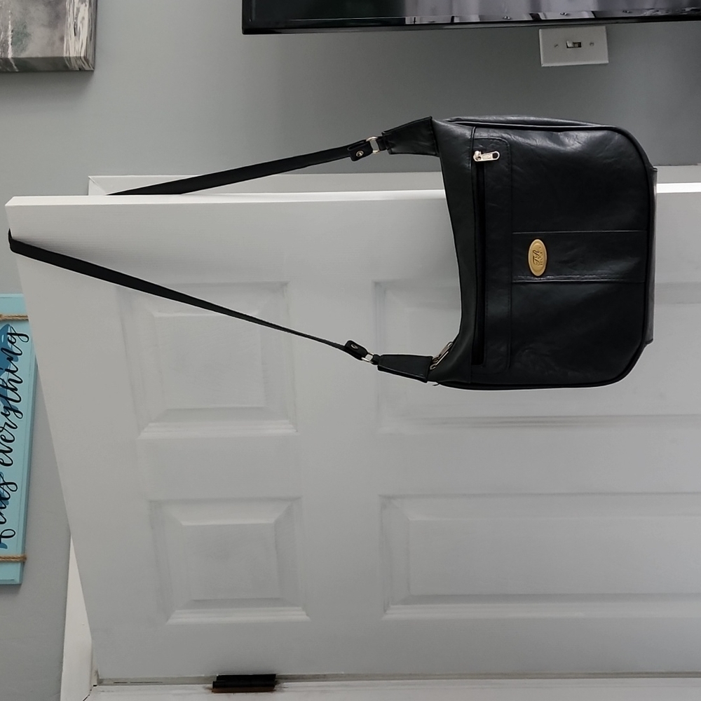 T R Bentley black purse